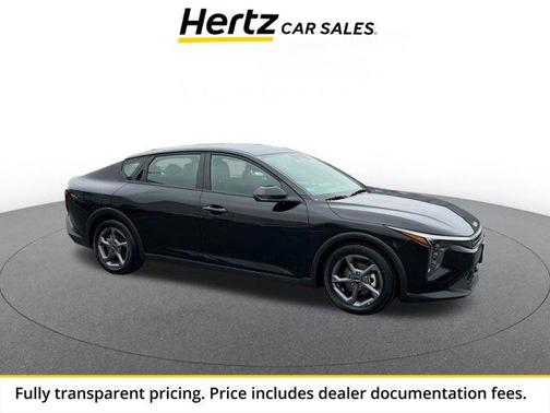 Aurora Black Pearl 2025 Kia K4 LXS
