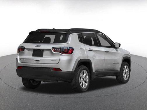 Silver Zynith Metallic Clearcoat 2025 Jeep Compass Limited