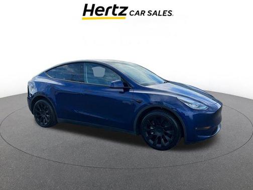 2022 Tesla Model Y Long Range Dual Motor All-Wheel Drive