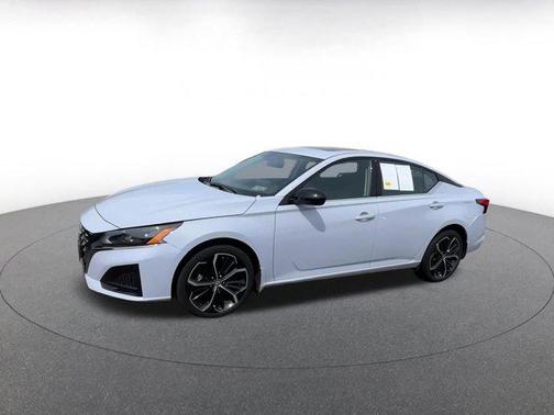 2024 Nissan Altima SR Intelligent AWD