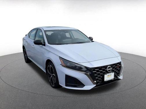 2024 Nissan Altima SR Intelligent AWD