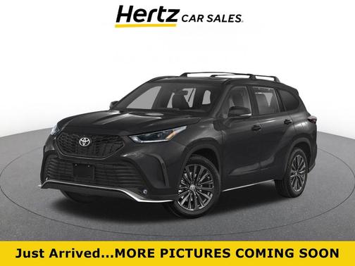 Midnight Black Metallic 2025 Toyota Highlander XSE