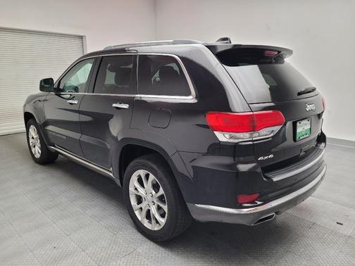 2020 Jeep Grand Cherokee Summit