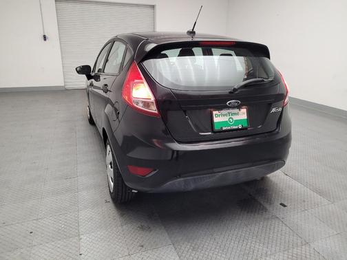 2016 Ford Fiesta S