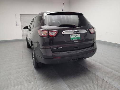 2017 Chevrolet Traverse LS