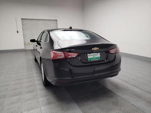2021 Chevrolet Malibu FWD LT