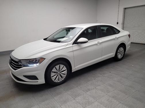 White 2019 Volkswagen Jetta 1.4T SE