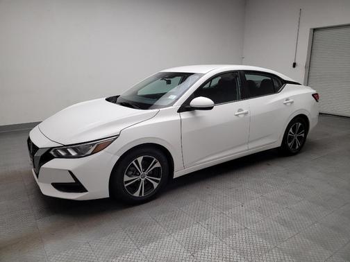 White 2022 Nissan Sentra SV