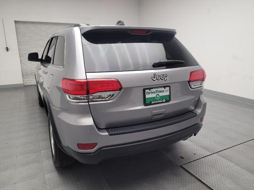 2016 Jeep Grand Cherokee Laredo