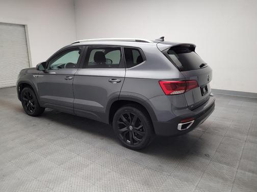 Gray 2023 Volkswagen Taos 1.5T SE
