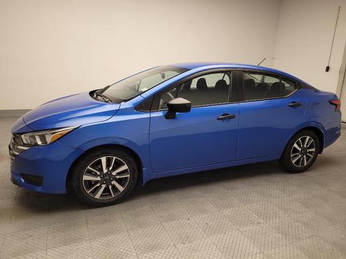 Electric Blue Metallic 2024 Nissan Versa 1.6 S
