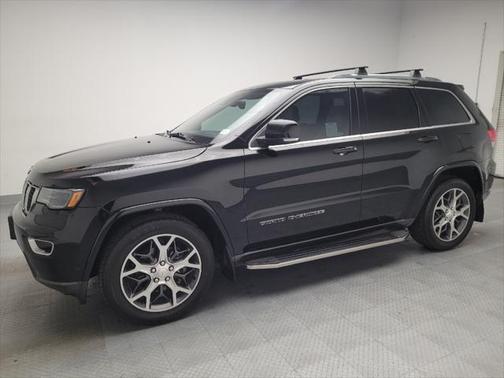 2018 Jeep Grand Cherokee Sterling Edition