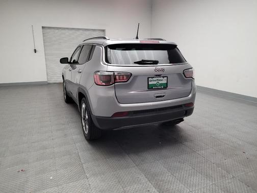 Billet Silver Metallic Clearcoat 2019 Jeep Compass Limited