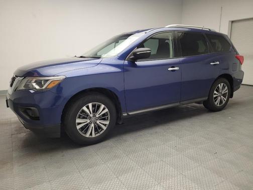 2018 Nissan Pathfinder S