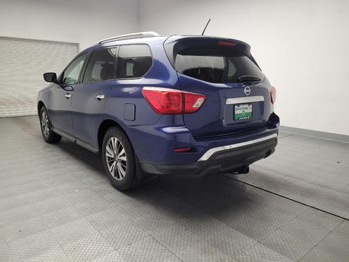 2018 Nissan Pathfinder S