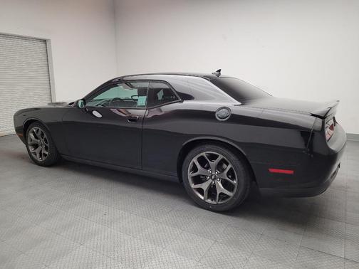 2015 Dodge Challenger SXT Plus