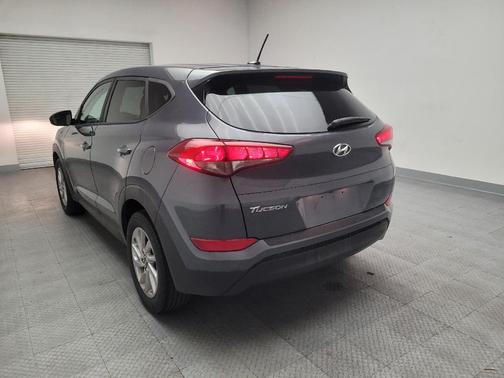 2017 Hyundai TUCSON SE