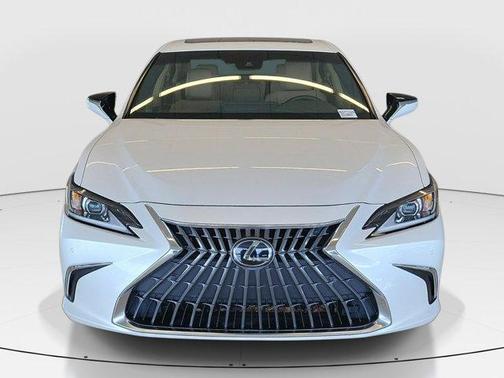 Eminent White Pearl 2023 Lexus ES 350