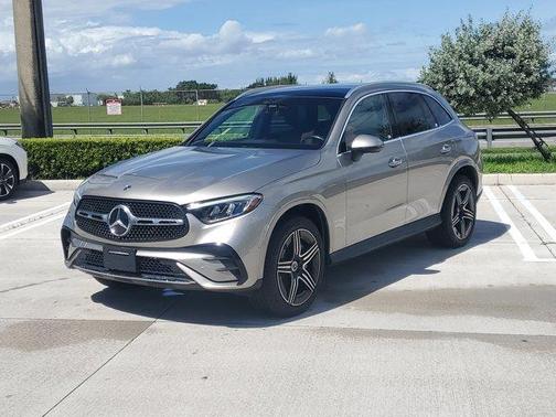 2023 Mercedes-Benz GLC 300 Base
