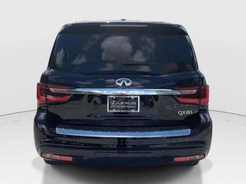 2021 INFINITI QX80 SENSORY