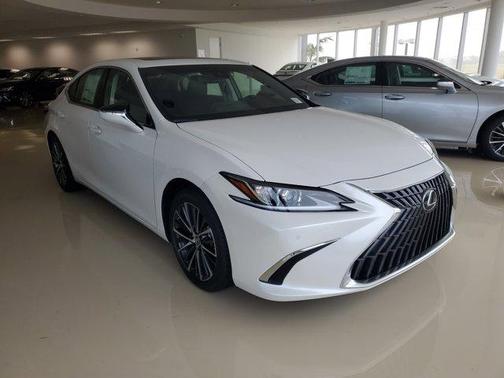 2025 Lexus ES 350 Base