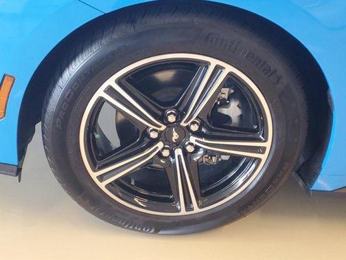 Grabber Blue 2025 Ford Mustang EcoBoost Premium