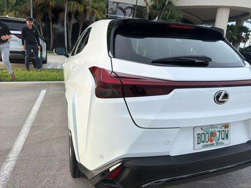 Ultra White 2025 Lexus UX 300h UX 300H F DESIGN