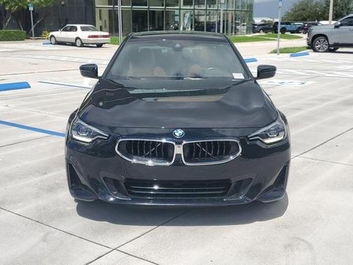2022 BMW 230 i