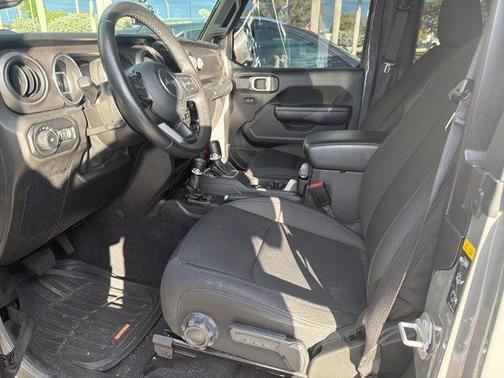 2021 Jeep Wrangler Sport