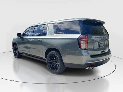 2023 Chevrolet Suburban High Country