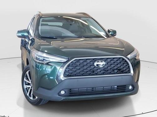 2022 Toyota Corolla Cross XLE