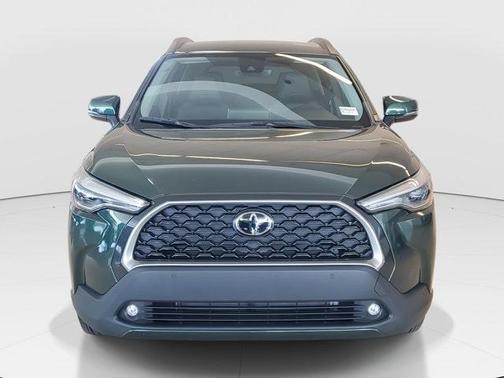 2022 Toyota Corolla Cross XLE