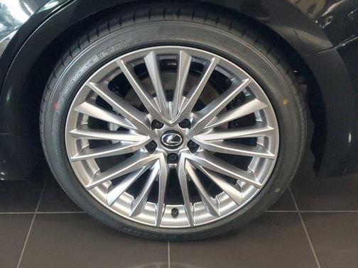 2025 Lexus IS 300 Base