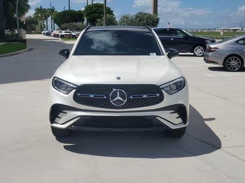 2023 Mercedes-Benz GLC 300 Base 4MATIC