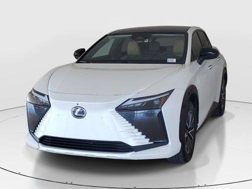 Eminent White Pearl 2024 Lexus RZ 300e 300E
