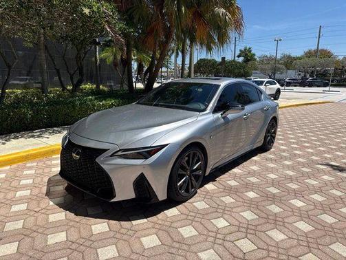 Iridium 2023 Lexus IS 350 F Sport