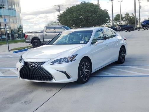 2025 Lexus ES 350 