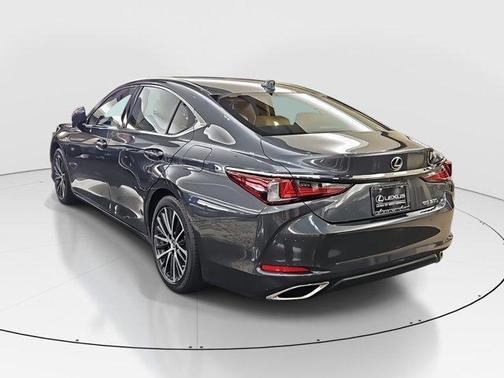 2025 Lexus ES 350 Base