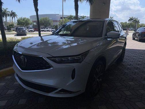 Platinum White Pearl 2024 Acura MDX Technology