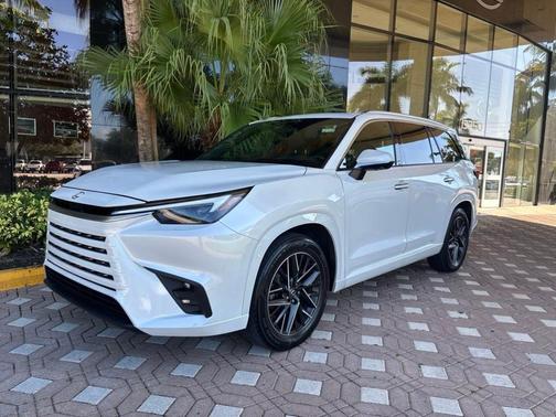 White 2024 Lexus TX 350