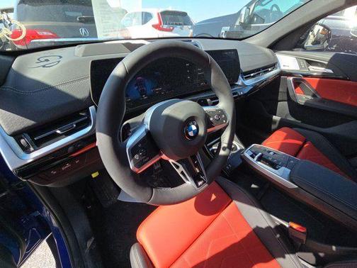 Portimao Blue Metallic 2025 BMW X2 xDrive28i