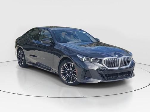 2025 BMW 530 i