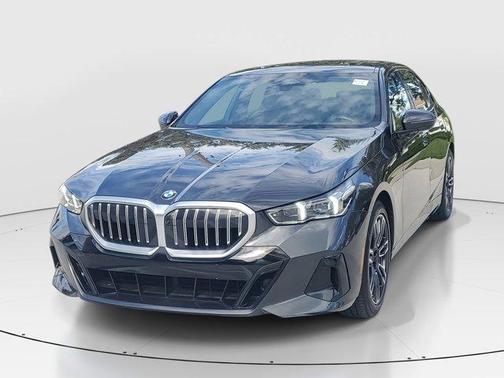2025 BMW 530 i
