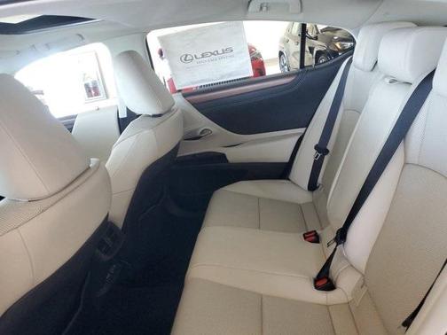 2025 Lexus ES 350 Base