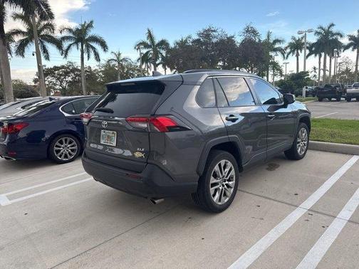 2023 Toyota RAV4 XLE Premium
