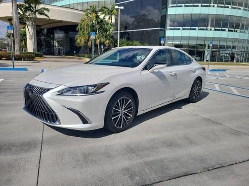 2023 Lexus ES 350 