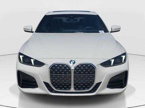Alpine White 2026 BMW 430 i xDrive
