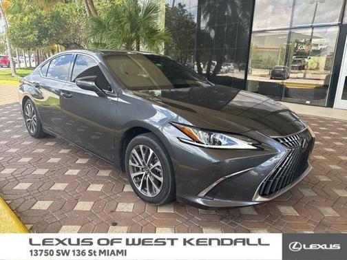 2023 Lexus ES 350 Base