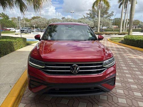 2023 Volkswagen Tiguan 2.0T SE