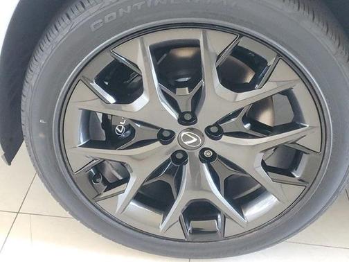 2025 Lexus TX 500h F SPORT Premium